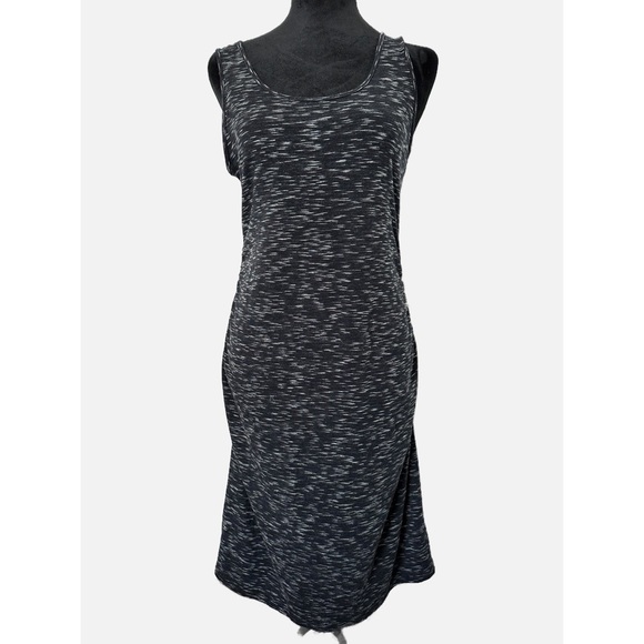 Liz Lange Dresses & Skirts - Liz Lange Maternity black tank dress in size small